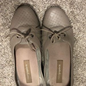 Easy Spirit size 8.5 gray loafers, VGUC